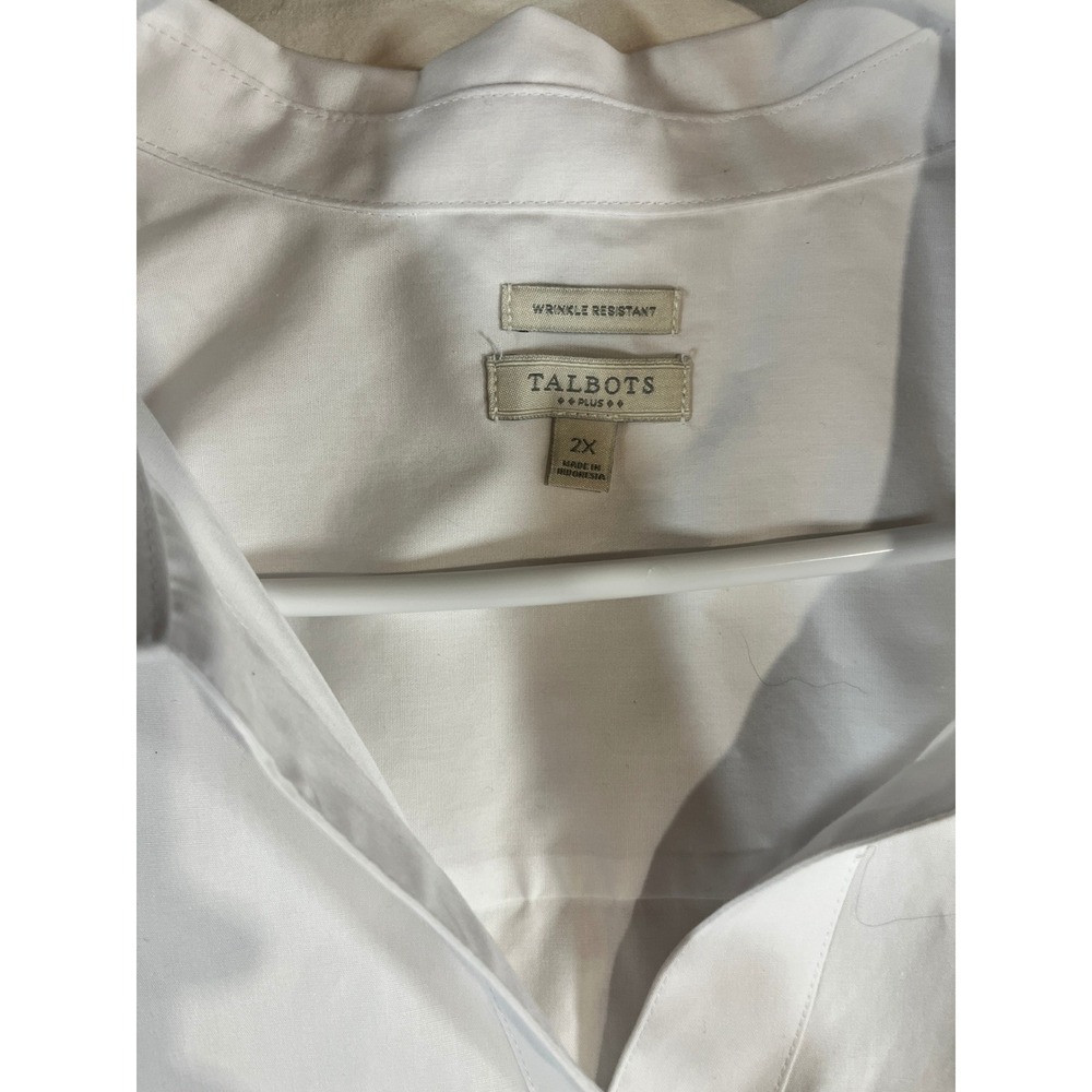 Talbots Plus White Sleeveless Wrinkle Resistant Button Down Shirt 2X ID5134 - Picture 2 of 15
